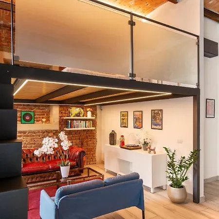 Pop Art Loft Con Giardino Privato 布斯托阿西齐奥